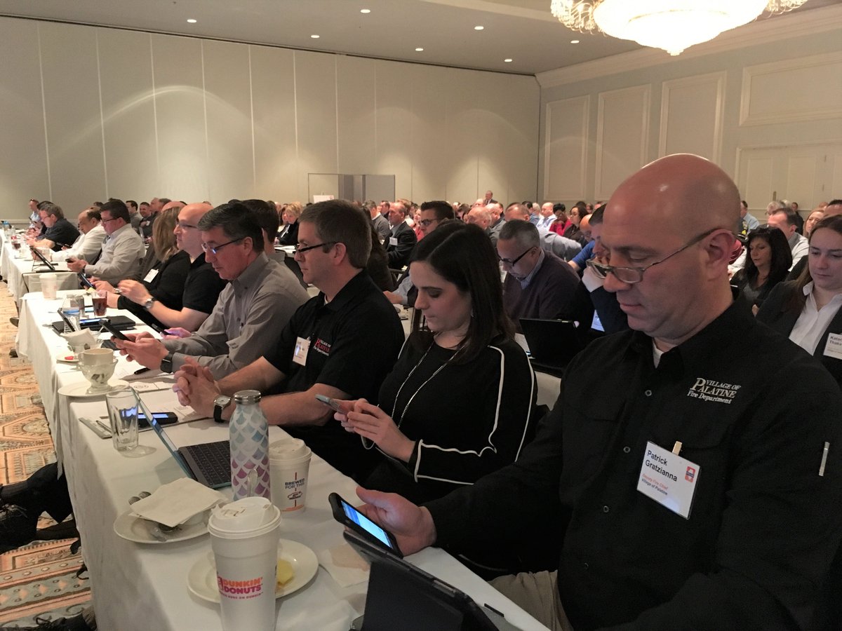 IPELRA's tweet photo. #ILELS18 packed the rooms this morning! Attendees learned about #PEDA #PSDA #Arbitration #CollectiveBargaining #EEO #FLSA -- best of all, networking with coworkers and colleagues! https://t.co/wNfuMmT5Mb