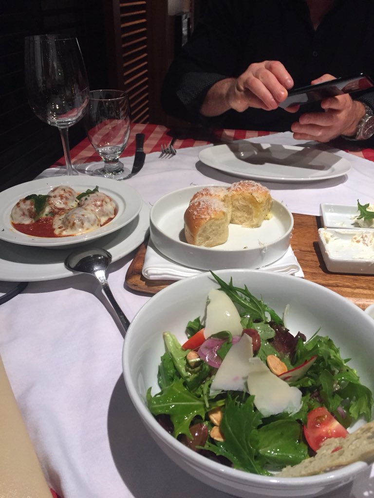 LisaRhodenizer's tweet photo. Amazing dinner at Cucina del Capitano @CarnivalCruise #CarnivalCruising https://t.co/4P2Fl9TcDD