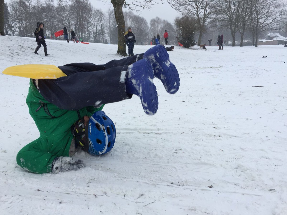 majorbaps's tweet photo. #HHSnowDay @HawleyHurst (note the helmet for health and safety reasons) https://t.co/O1X8H1F7FP