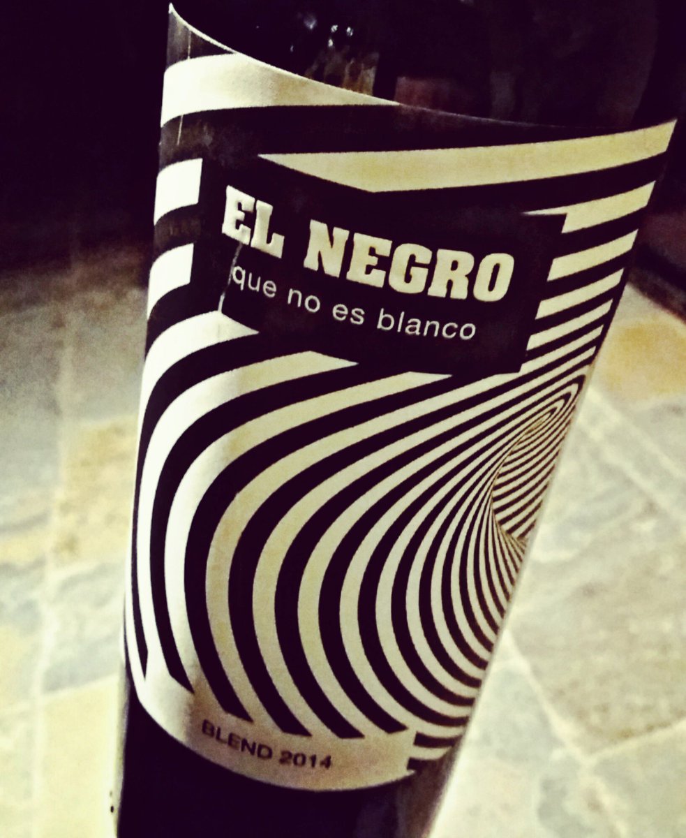 nico_aleman's tweet photo. Lo bien que está EL NEGRO éste querido @Hudnegro 👏👏 Fué, es y será siempre una golosina. #DiVino #ENQNEB 🍷 https://t.co/HbeXY2bQMD