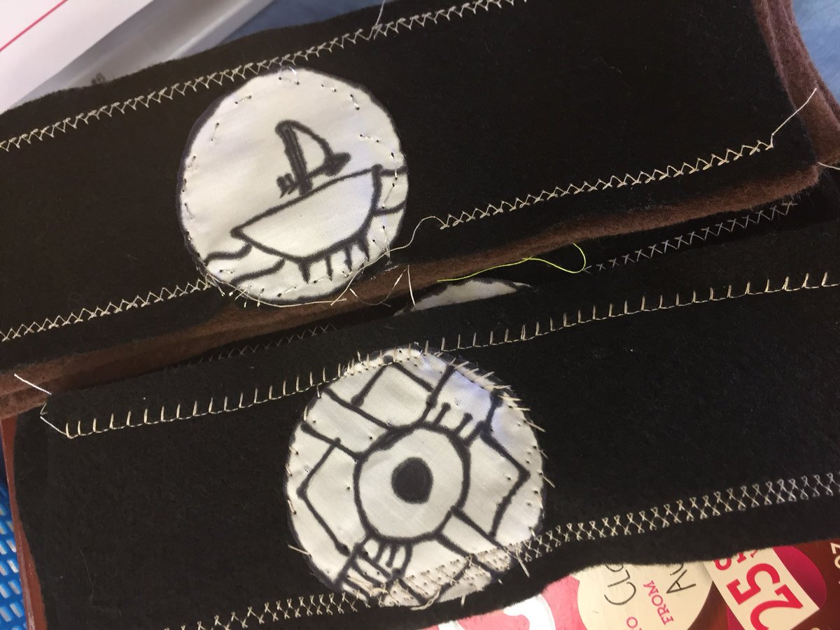 edtechcurric's tweet image. Hand and machine sewing @CanterburyFL @csfedtech #makerspace #steam