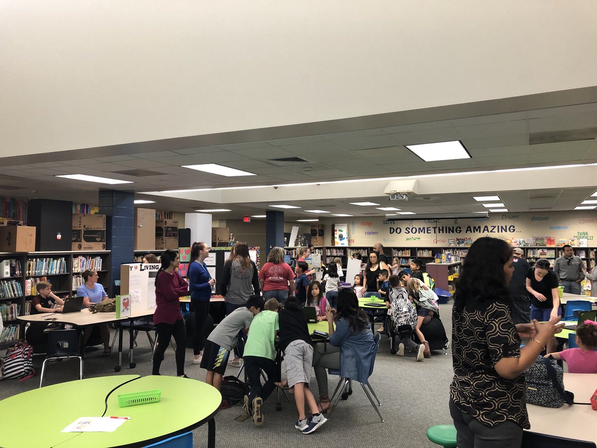 Holly Conroy tweet media