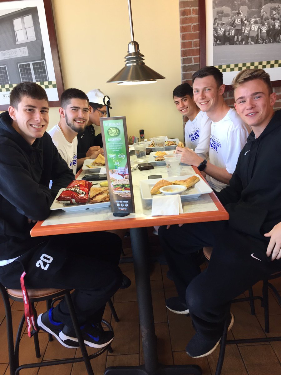 Stopped in Russellville to eat.... heading to tourney