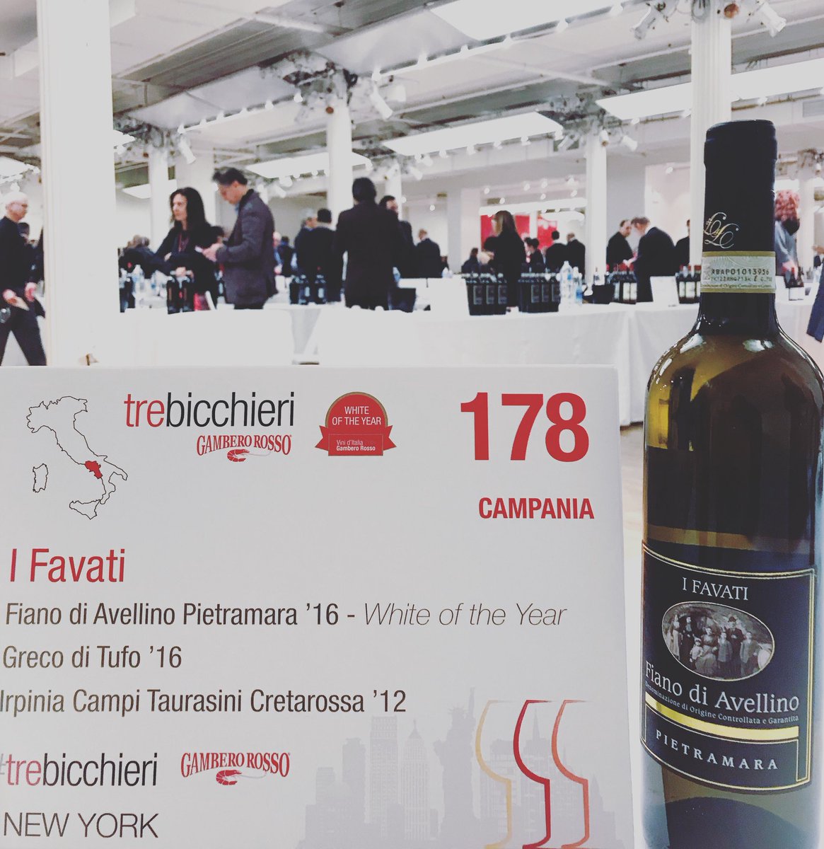 IFavati's tweet photo. Here we are! 🍷White wine of the year @ilGamberoRosso #TreBicchieri #NewYork #UsaTour #CantineIFavati 
•
#wine #tasting #ifavati #cantineifavati #cellar #vino #winelover #green #winetasting #food #foodandwine #love #MadeInItaly #wineoftheyear #gamberorosso #NewYorkCity https://t.co/I38IdBy0bM