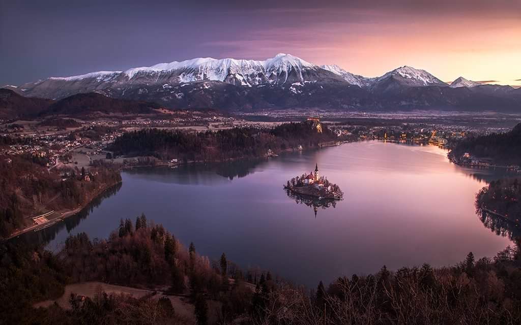 Ray_Masters_CF's tweet photo. RMCF & Piotr Skrzypiec
ZERO Filters.
https://t.co/BOt6tidhKa
https://t.co/79SqXh7kad
#raymastersfilters #raymasterszero #ndfilters #greyfilter #landscapephotography #raymasterscamerafilters #photography #Slovenia # #photographers #photographyeveryday https://t.co/lb2csykjgD