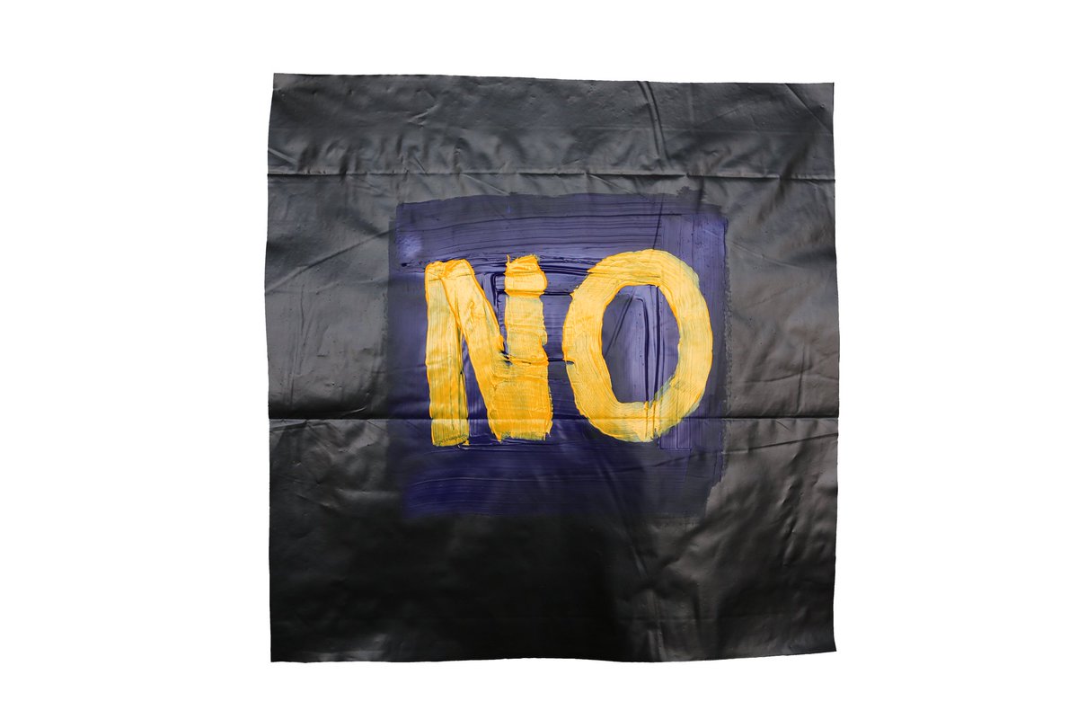 lanfrancoaceti's tweet photo. https://t.co/kBX8WD3UsO  @lanfrancoaceti, Can You Feel It? I Can Feel It, 2018. Acrylic paint, trash bags, and non-lubricated colored condoms. Dimensions: 200 cm x 579 cm. Panel detail: 50 cm x 50 cm. #politics #art https://t.co/53OT9UJssk