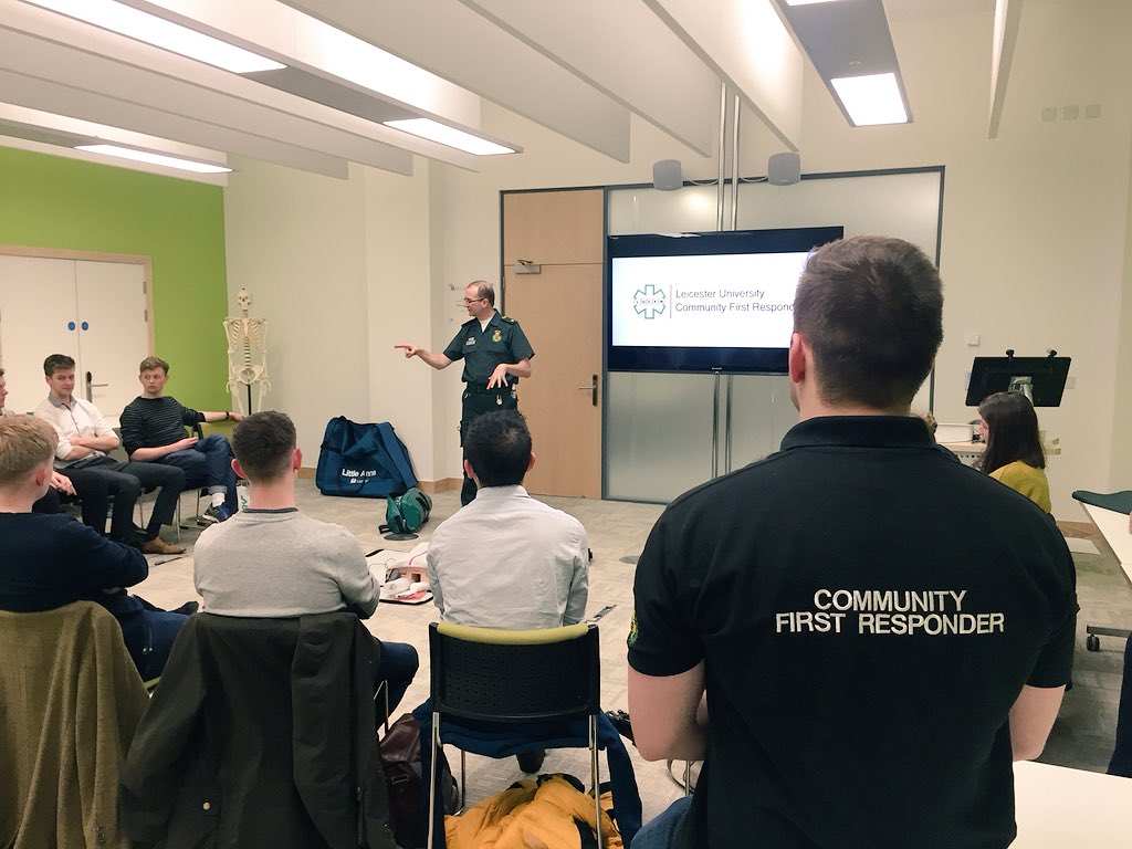 LU_CFR's tweet photo. #LUCFR #R499 Cohort 2 Training is underway for our next group of university students to become community first responders ๐๐ค @EMAS_CFR https://t.co/0LDcYPdYCX