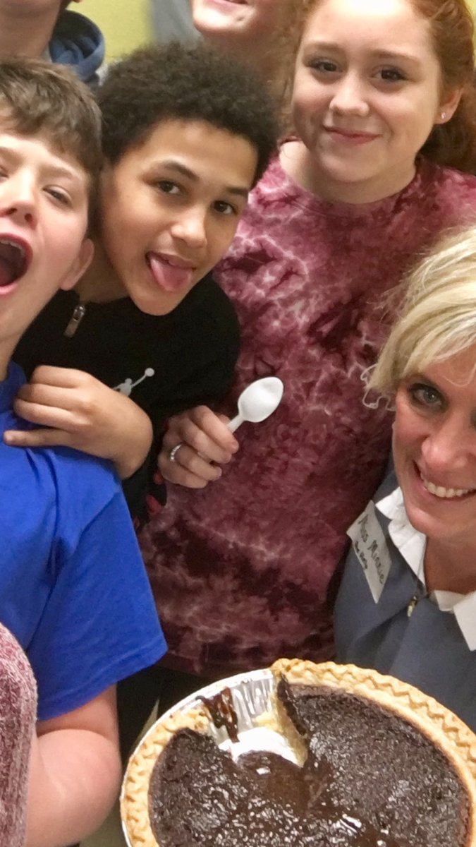 SharonBanks1978's tweet photo. Students "helping" themselves to Miss Minnie's special chocolate pie. @HMSIndians #hmstntribe https://t.co/lZwJ0BHRIQ