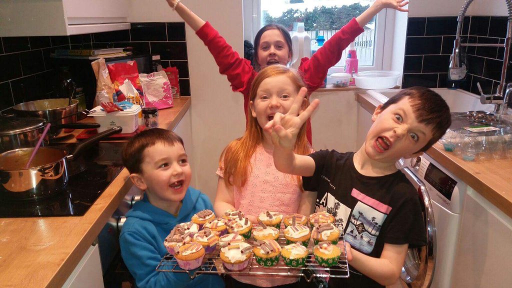 ragyreal's tweet photo. Yesterday an Igloo, today Fairy Cakes 😛😛😛 Another day off school, another day of learning. Jessica Earl of @ClydePrimary and Olivia and Ewan of @CorpusChristi_K with Cadet Chef Finlay 👏🏻👏🏻👏🏻 https://t.co/MVhCZnyaQF