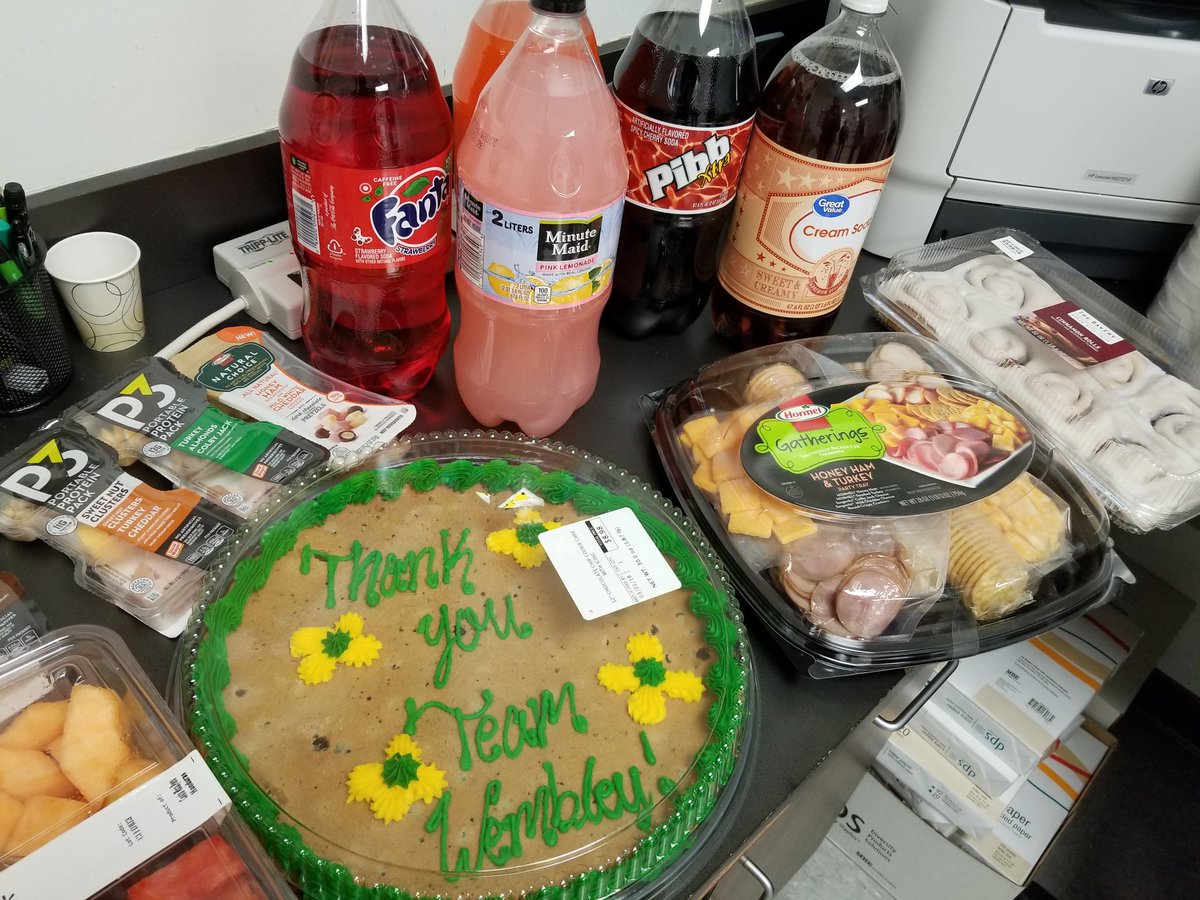 WembleyCourtATT's tweet photo. Employee Appreciation Day here at Wembley! Sales Person Day!! 
We have an amazing team!!  #LifeAtATT #MidStatesProud #POWERcentral #CRappreciation2018 https://t.co/y0I5xyA99V