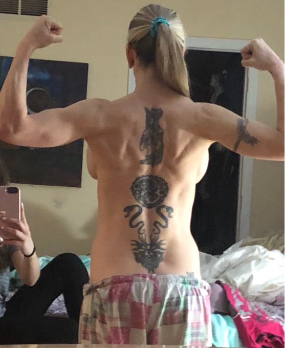 Fitness paying off https://t.co/ed2ypTmZOf<a href="/tag/thirstythursday"class="tags"><span>#thirstythursday</span></a>