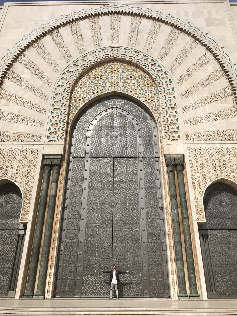 Vilma, abre la puerta!!!
Como para pegar un portazo...😂
Ante cosas así uno se siente insignificante...
#HassanIIMosque #Casablanca #Morroco