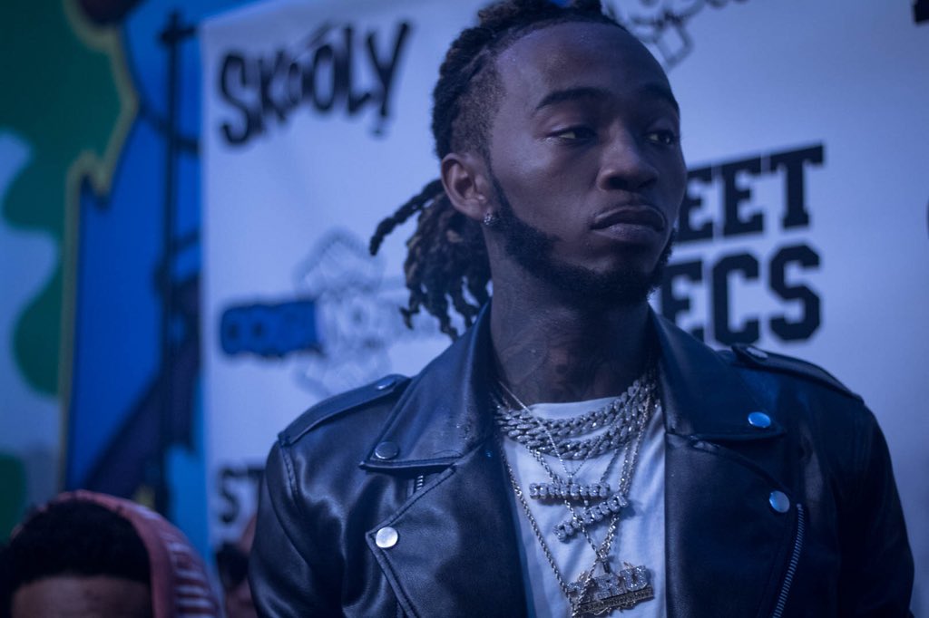DeeWithTheCam's tweet photo. Iโm drinking clean ๐ฅค dis shit here clean as steam bean โ๏ธ-@SB_Skooly #DUE4ME2 OUT RN ๐ฅ๐ธ:DeeWithTheCam https://t.co/ubrR4RISYD