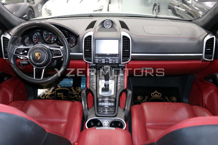 UKlass_Limited's tweet photo. Pre-order this 2016 Porsche Cayenne GTS and get it delivered to you nation-wide.
For your next ride chat us up on 09033704148 or send a mail to info@uklass.ng for a quote. #WhiteonRed #uklass.ng #Preorder https://t.co/fUsi58b8FC