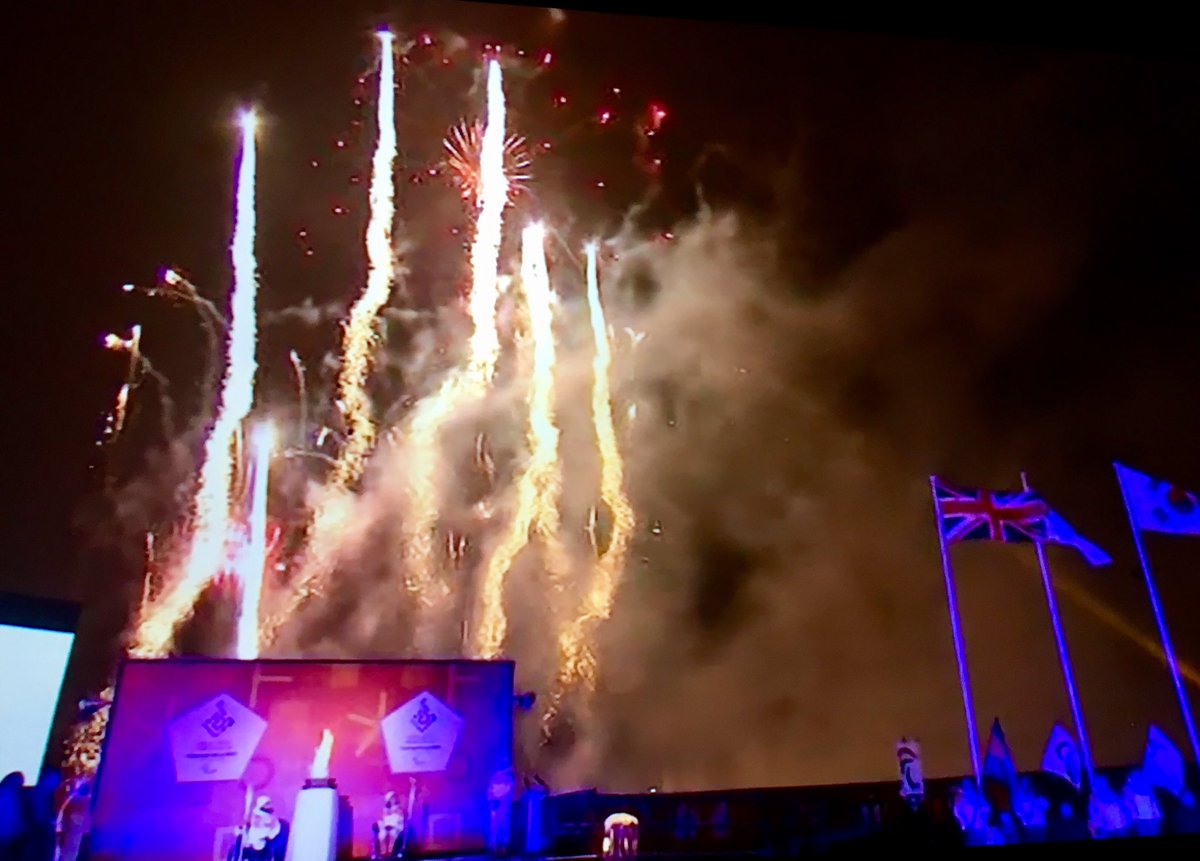 BatesMichaelW's tweet photo. #HeritageFlame Lighting ceremony at the birthplace of the Paralympic Movement in Stoke Mandeville for @pyeongchang2018 #Paralympics 🔥🔥 #letyourlightshine https://t.co/9q4P8NgIoz