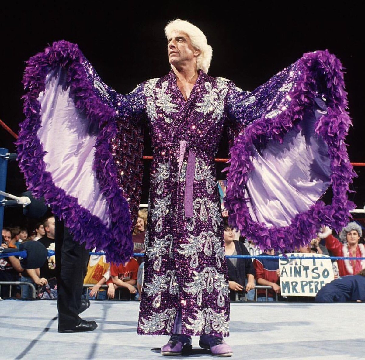 Ric Flair - Drag Article