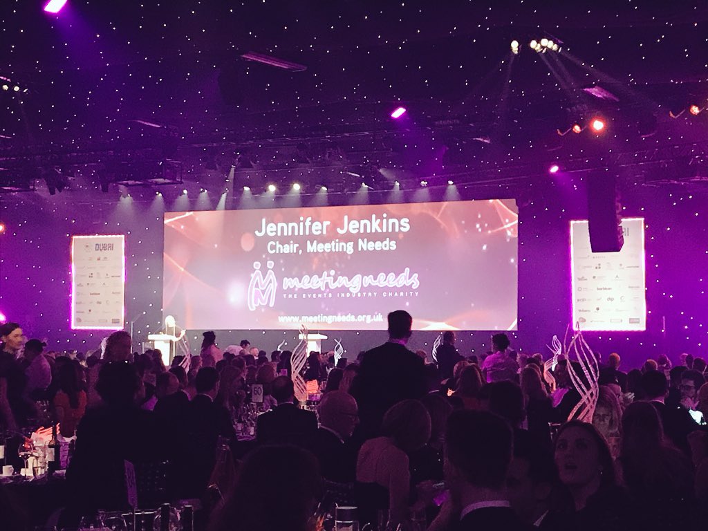 Meeting Needs alway bring a tear to my eyes with the amazing work they do! 💖 They support such amazing charities 💷 The Cares Family 🙌🏼