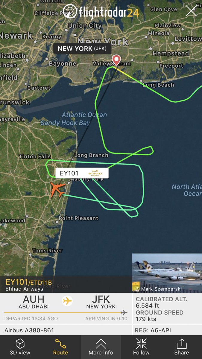 FlightIntl's tweet photo. Etihad flight #EY101 from Abu Dhabi to New York is holding inbound to JFK after a go-around https://t.co/ngargaCHSk https://t.co/cSFb5CzzwE