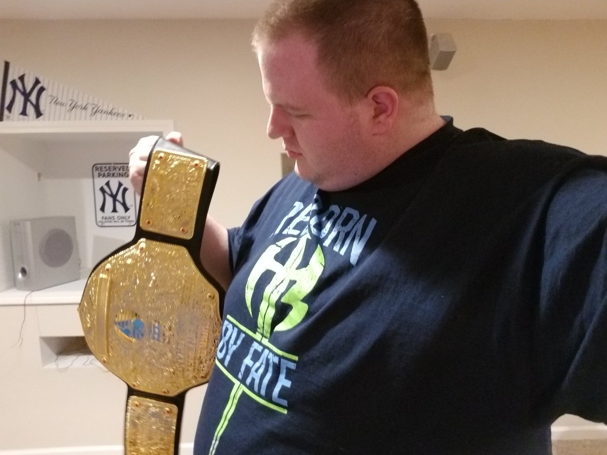 GetSlammedPod's tweet photo. Last time I was GSW Champion, I wanted to defend this in a wrestling match,  too bad @thealy390 didn't want none of this 400lb piece of awesomeness. If only there was a way 2 fat giants could collide. 🤔🤔🤔 @GrimsToyShow? Only if I could travel to the east coast. -Crawdaddy https://t.co/xX46rEsKev