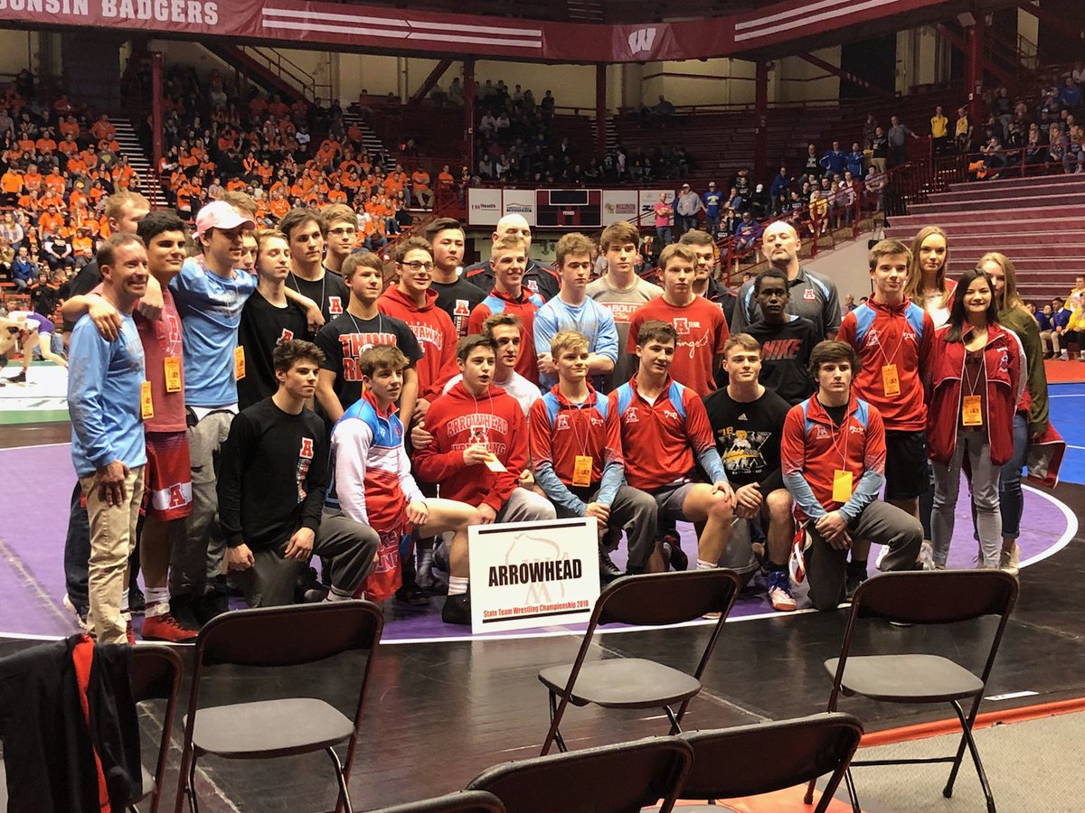 Arrowhead Wrestlers close out the Team State Championship with a 39-35 loss against the highest ranked team. Close competition! Congratulations on an awesome season!