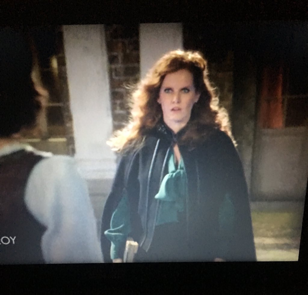 CatalinaKat24's tweet image. I’m so freaking out rn!I love Zelena and @bexmader so bloody much!😭😭💚💚💚 #Zelena #OnceUponATime #wickedisback