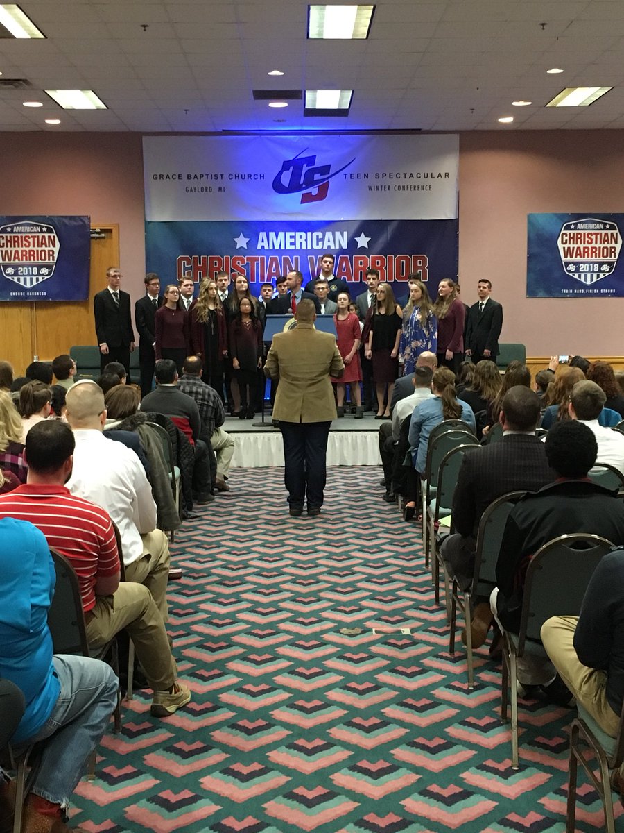 teenspectacular's tweet photo. Please pray for a life changing revival tonight during our evening sessions at #teenspec18 : https://t.co/imsGu7ONqD