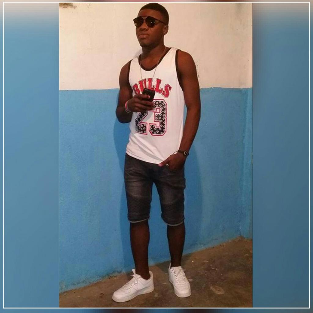 NnCharles2's tweet photo. #NuevaFotoDePerfil https://t.co/rNmxy1szAA