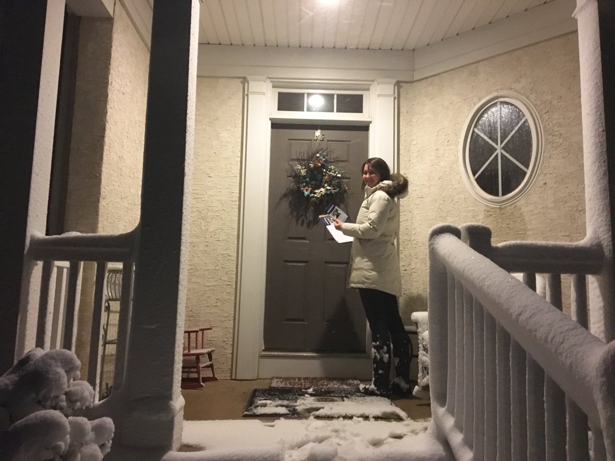 RachelReddick's tweet photo. Last night: wind and rain ☔️ Tonight: wind and snow ❄️ Both nights: petitions signed ✅✅

Sign up here to join #TeamReddick =====> https://t.co/zVOETqI8YO

#HardWorkWins #PA01 #NeverthelessShePersisted https://t.co/gXzy1dMz5m