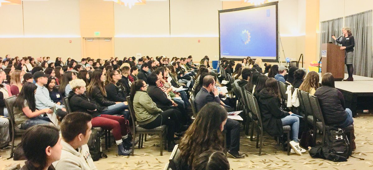 Easycalle21's tweet photo. Sonoma State’s collaborative ‘Eres la Diferencia’ Conf- creating a pipeline of future bilingual teachers!#bilinged #SSU #miged #bcoe https://t.co/f2XAFJ6uHF