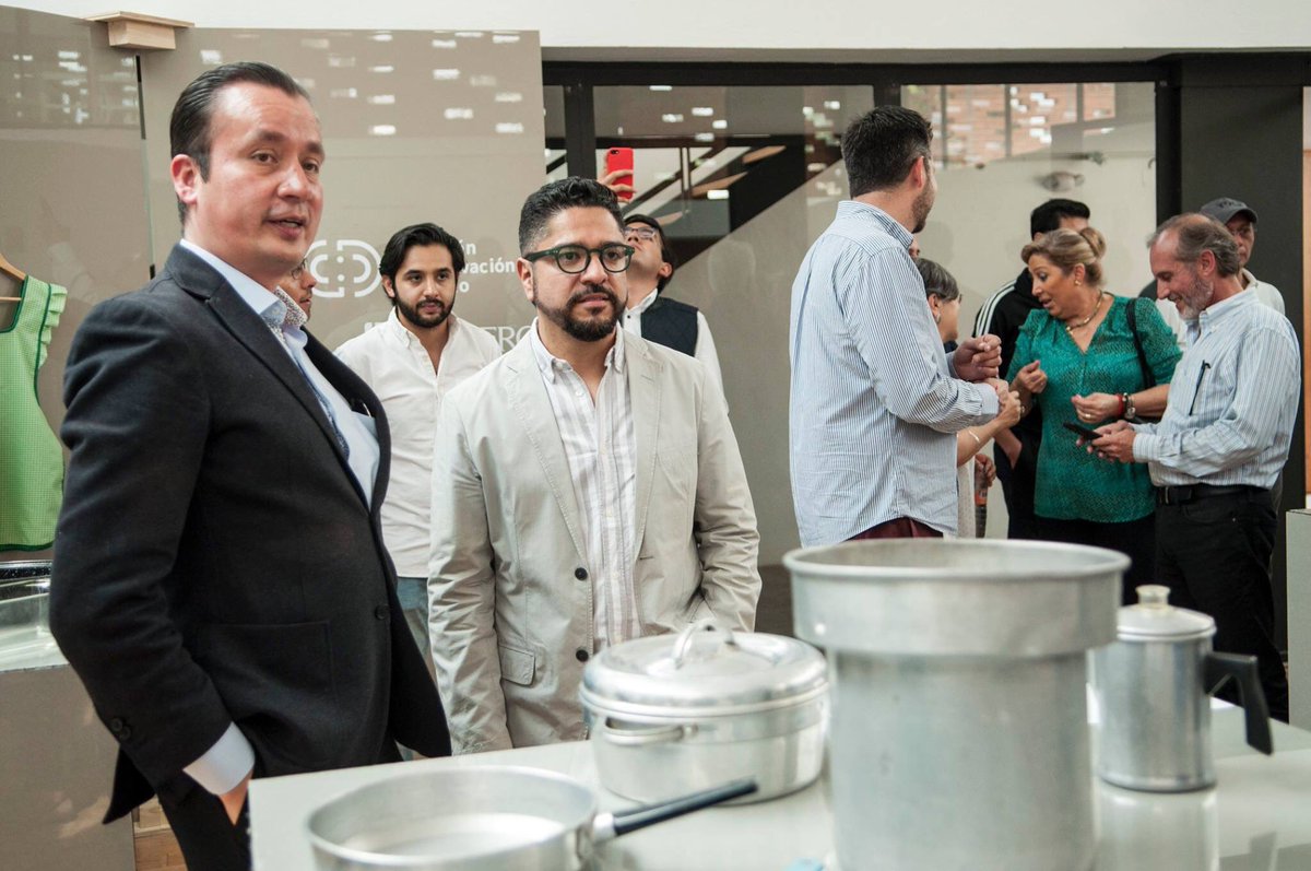 BesignMX's tweet photo. EXPO-SURE
25 FEB - 25 MAR
#DíasParaSerDiseño

//Durante un mes este grupo de exposiciones contextualizarán el quehacer del diseño en México.
•
•
#Diseño #Puebla #BesignMéxico #IberoPuebla #MuseoRegionalDeCholula

FOTOS: #CasaUrdimbre https://t.co/C2mwimVHQ0