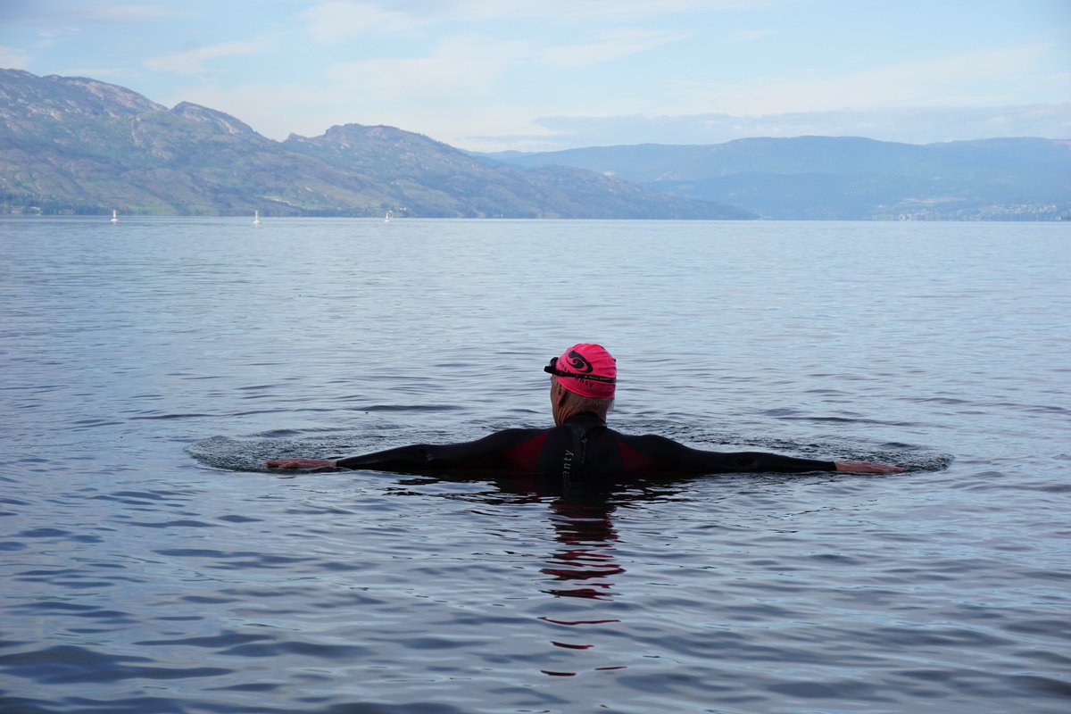 atlskelowna's tweet photo. Yes! If you're 70 OR if you are born in 1949 you can register for free for our 70th Annual Swim! See the updated article to find out how.

p.s. If our math malfunction made you tense, remember to breathe in that beautiful Okanagan air! #ATLSKelowna2018

https://t.co/tybRVd0T2N https://t.co/C7eIJpS9nF
