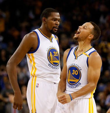 ChezaCash's tweet photo. Atlanta Hawks Vs Golden State Warriors
Stephen curry and Kevin Durant take on the hawks
Place your betπhttps://t.co/2bXCTOpLnj
#Warriors #stephcurry #Hawks #GSW #10over10 #SystemUnitAfterburn https://t.co/uczOQL8nXE