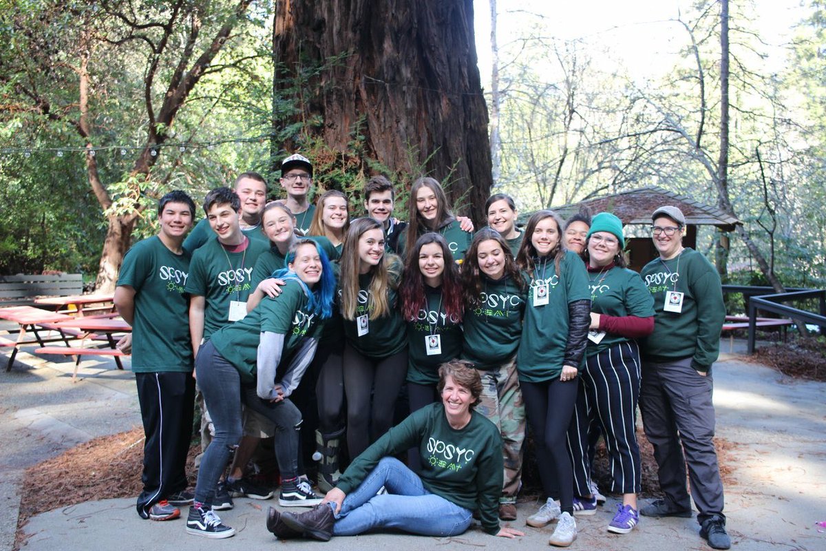 SPSYC1's tweet photo. Great high school retreat lead by our awesome youth! We welcomed in the new SPSYCers and we said goodbye to the seniors. https://t.co/gma3pk1YxR