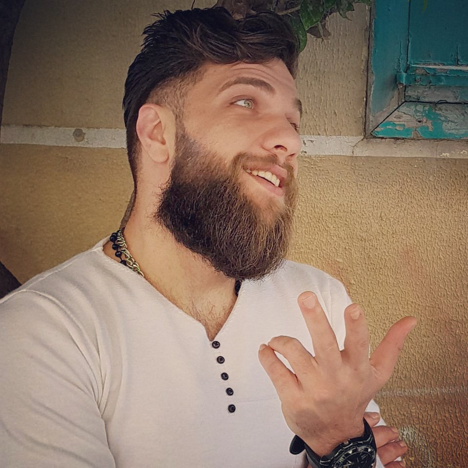 MidoChaik's tweet photo. مساءالخير بعد اذنكم  تابعوني
https://t.co/8yzjyzLPxE

https://t.co/r0qIs5sqsB

https://t.co/XeePL8U9Pg

 https://t.co/2ECbXSmQe2 https://t.co/UKsoIuOZcx
