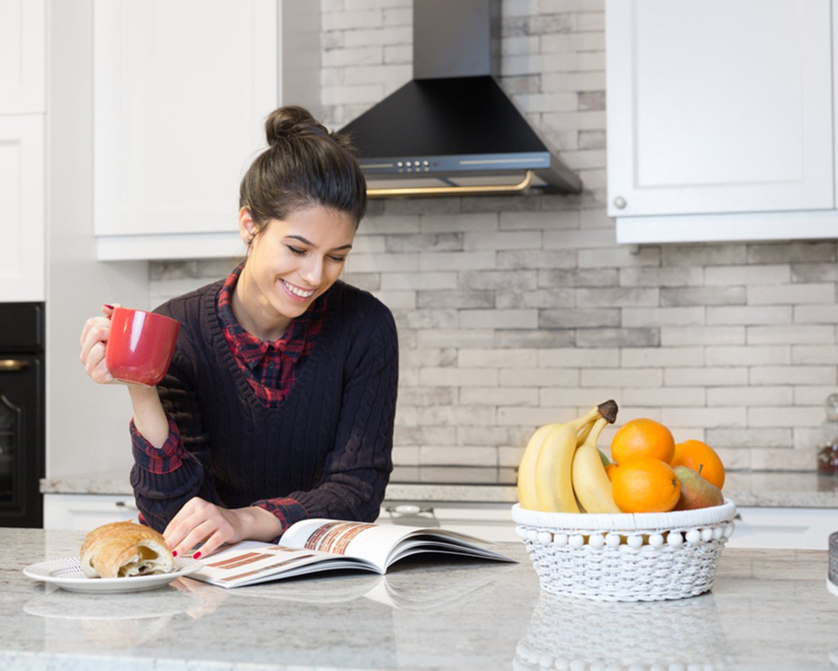 WWSinc's tweet photo. A kitchen can be designed to encourage endless experiments, planning sessions, and quiet times to catch up on your reading. Happy Read Across America Day https://t.co/5HC7zvEl8a