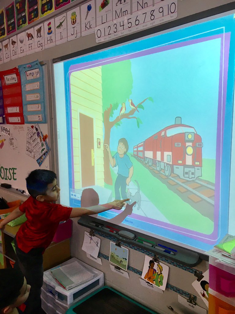 lifeguardsherri's tweet photo. Defining key terms related to sound and vibrations. #firstgrade #hurontigers https://t.co/wCbAVo7BO1