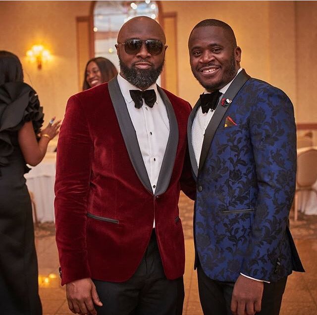 jojaydenLife's tweet photo. Be the best man and the best dressed. #jojayden #wedding #customtux #menwithstyle #chicago #hydepark #groominspiration #tux #chicagowedding https://t.co/u6H40vBW6Q