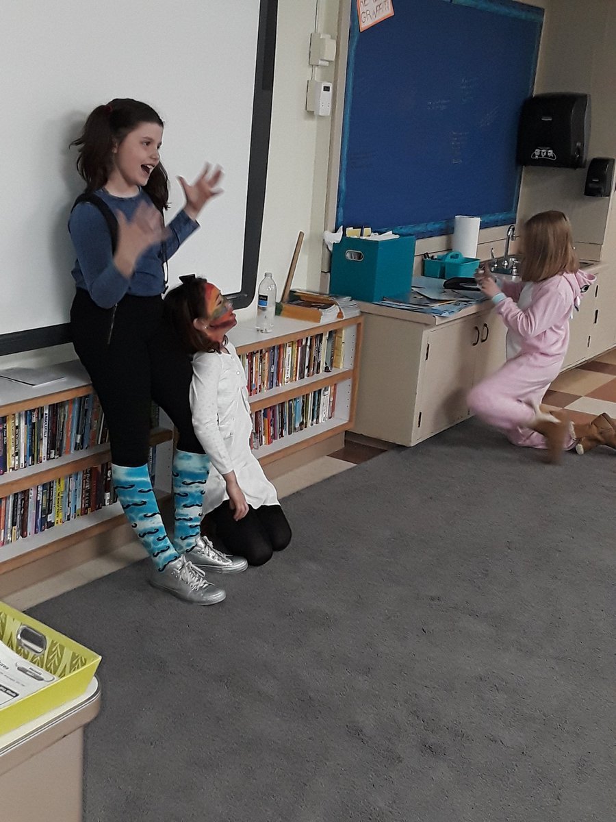 KelleyWhite19's tweet photo. Guidance challenged students to define their values, skits in reading and a book character @GetKahoot #AcademicHighlights https://t.co/BQHXkKhXxi