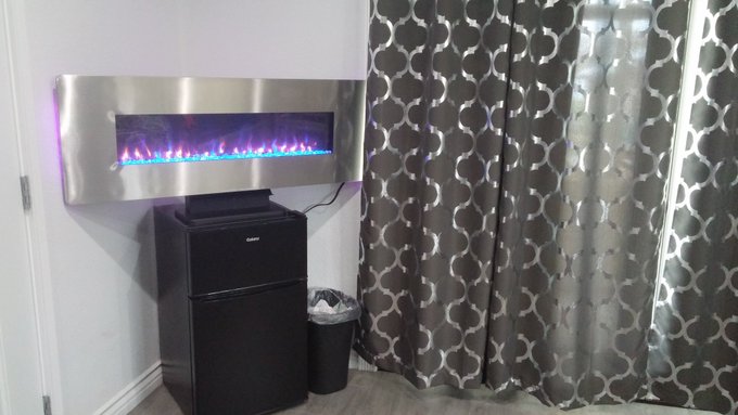 I love my new fireplace! Its so sexy!! https://t.co/DgdO5mPWvU
