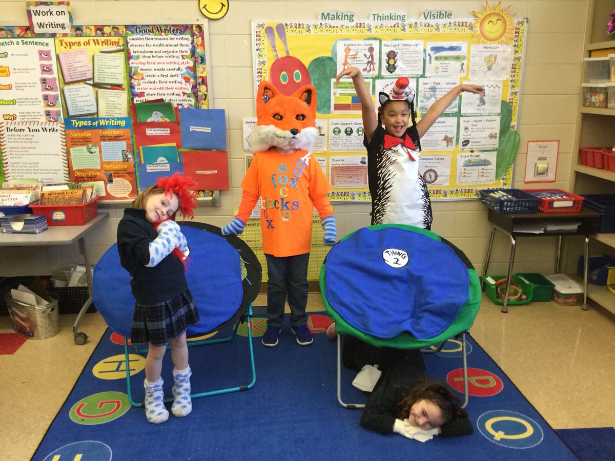 cw3rdgrade's tweet photo. Dr. Seuss Day Celebrations! #rstories18 https://t.co/nKMfok9Yaw
