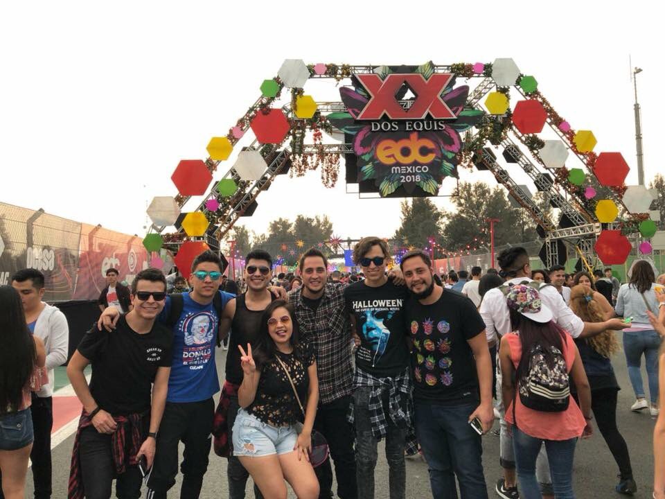 MaxAlbarran's tweet photo. #edcmx2018 🎉 https://t.co/UoIiR1pnXZ