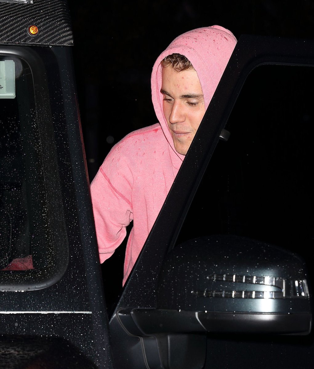 UniaoTeam's tweet photo. MULTIRÃO PARA O JUNO COMEÇANDO AGORA! USEM AS TAGS:

ONE LOVE BIEBER 
@justinbieber #JFCJustinBieber https://t.co/j3koRahaTR