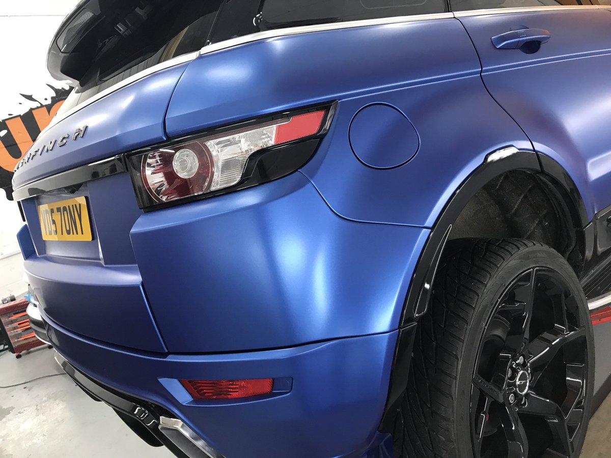 Lovely colour on this #evoque