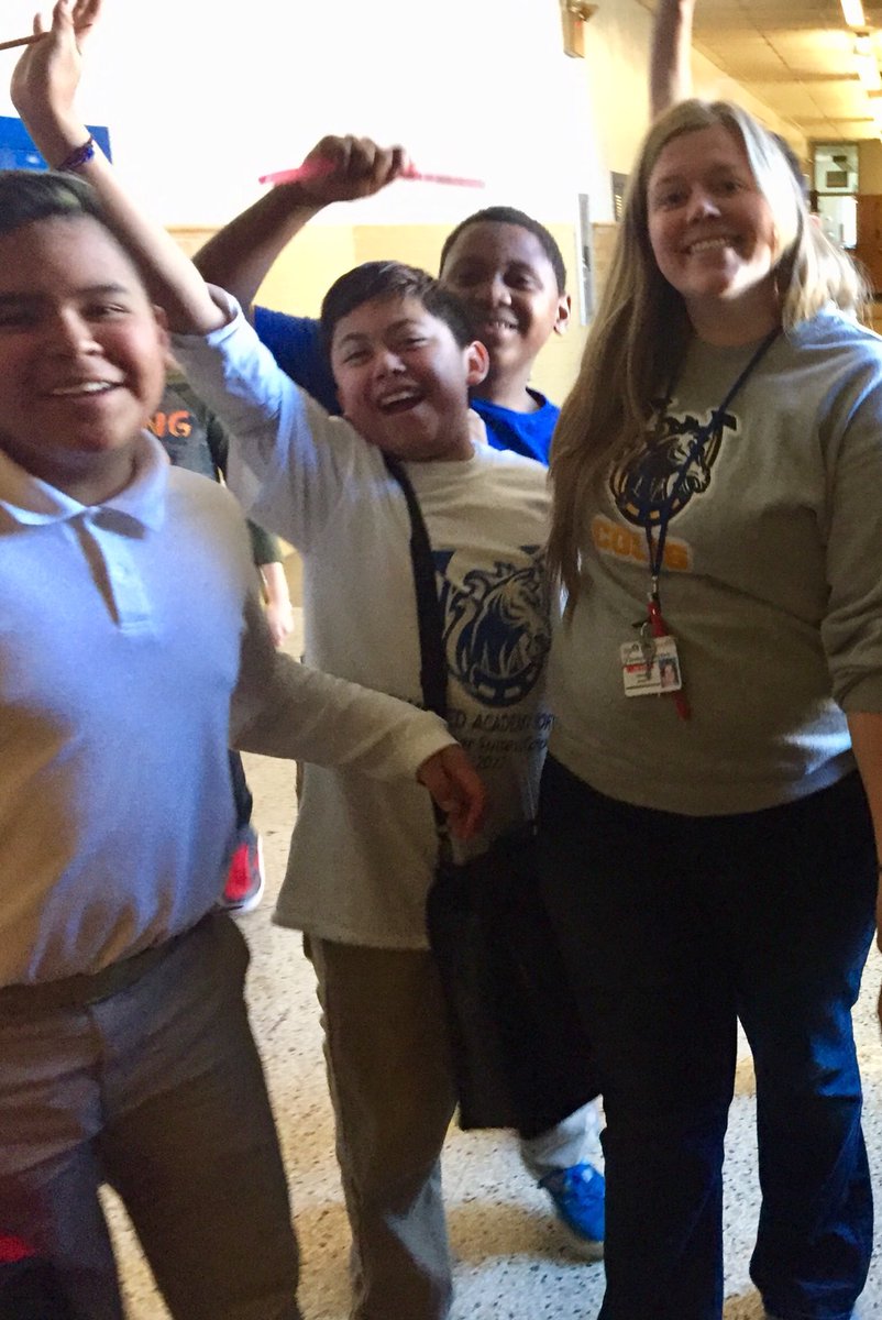 OlmstedNorth's tweet image. Who loves school?  We do!!!! #OlmstedNorth #steam #funwhilelearning @MissRiedy