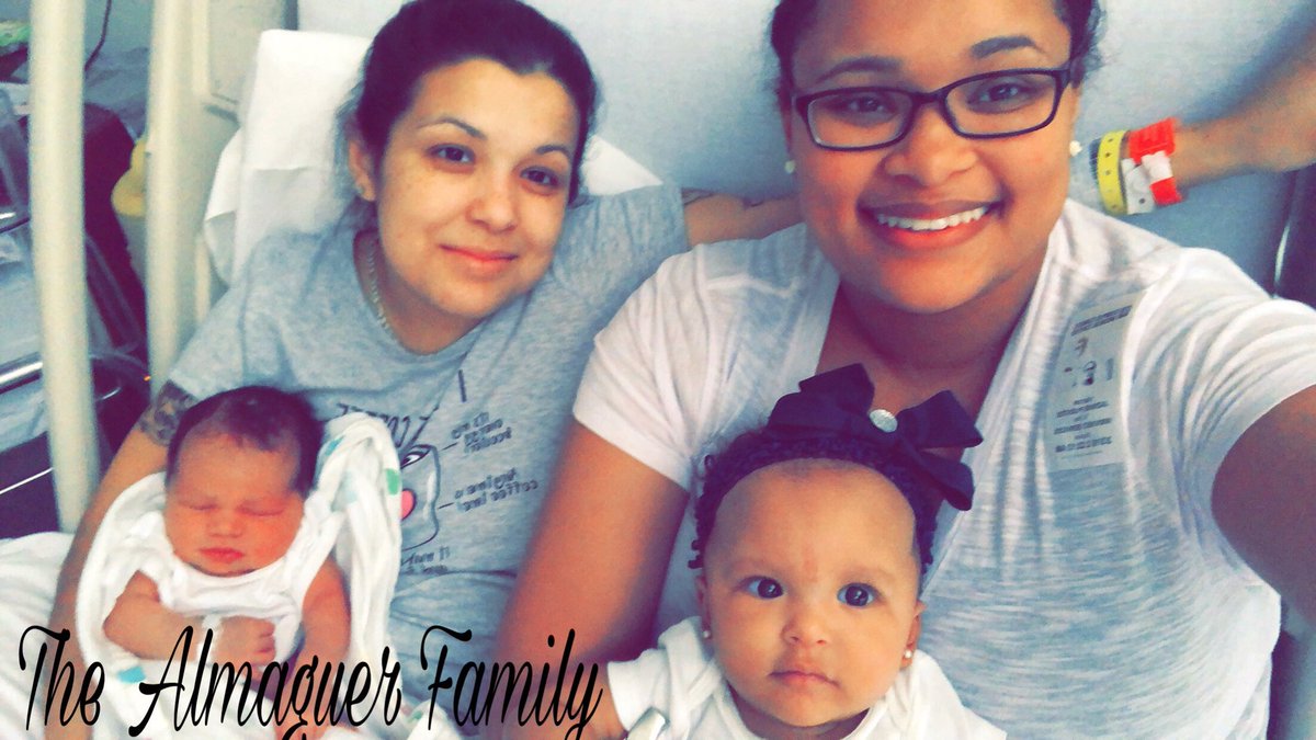jaz_is_mine04's tweet photo. Worth the wait ☺️
💕💙🌈👩👩👧👦🙏🏻
#TeamTwoMoms #TwoMomsTwoBabies #LesbianMoms #TwoBabies #MiracleBabies #BrotherAndSister #WeEachGaveBirth #MomOfBoth #MomTimesTwo #Family #GodsPlan #ZylieParis #ZyrisKing #LookWhatGodHasDone #Goals #RelationshipGoals #Married #MrsAndMrs https://t.co/qzS5ZoMCLy