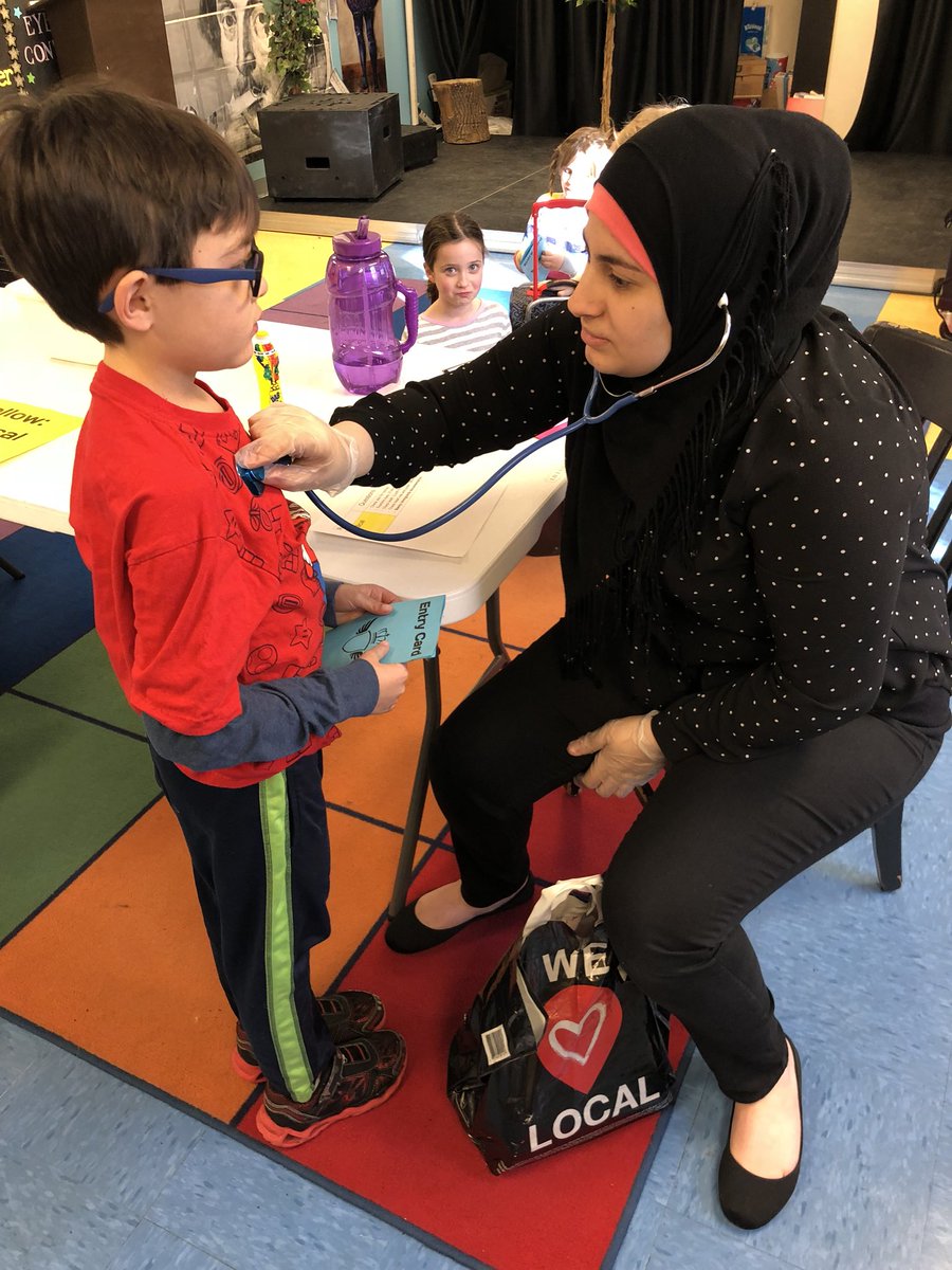 MrsClifford7's tweet photo. Such a great immigration experience! Thanks to the parents for packing and prepping their kids. I owe a HUGE thanks to all of my inspectors for their amazing job role playing. @CoonleyES https://t.co/Vx8P8qU6rn