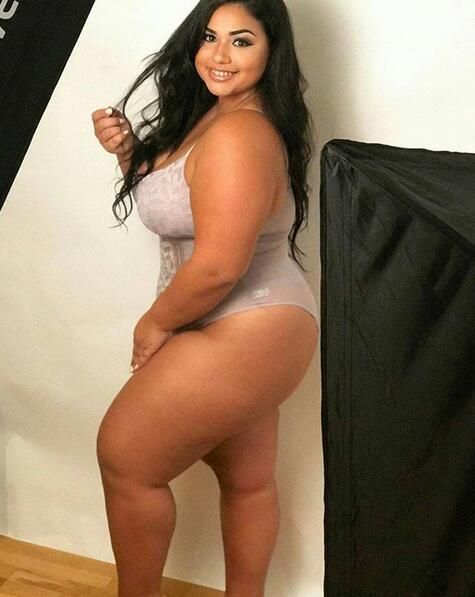 DateCurvyWomen's tweet photo. #curvy #curvygirl #curvygirls #curvywomen #curvymodel #curvymodels #curvyfashion #curvywoman #curvystyle #curvybody https://t.co/dgfwvu5VuT
