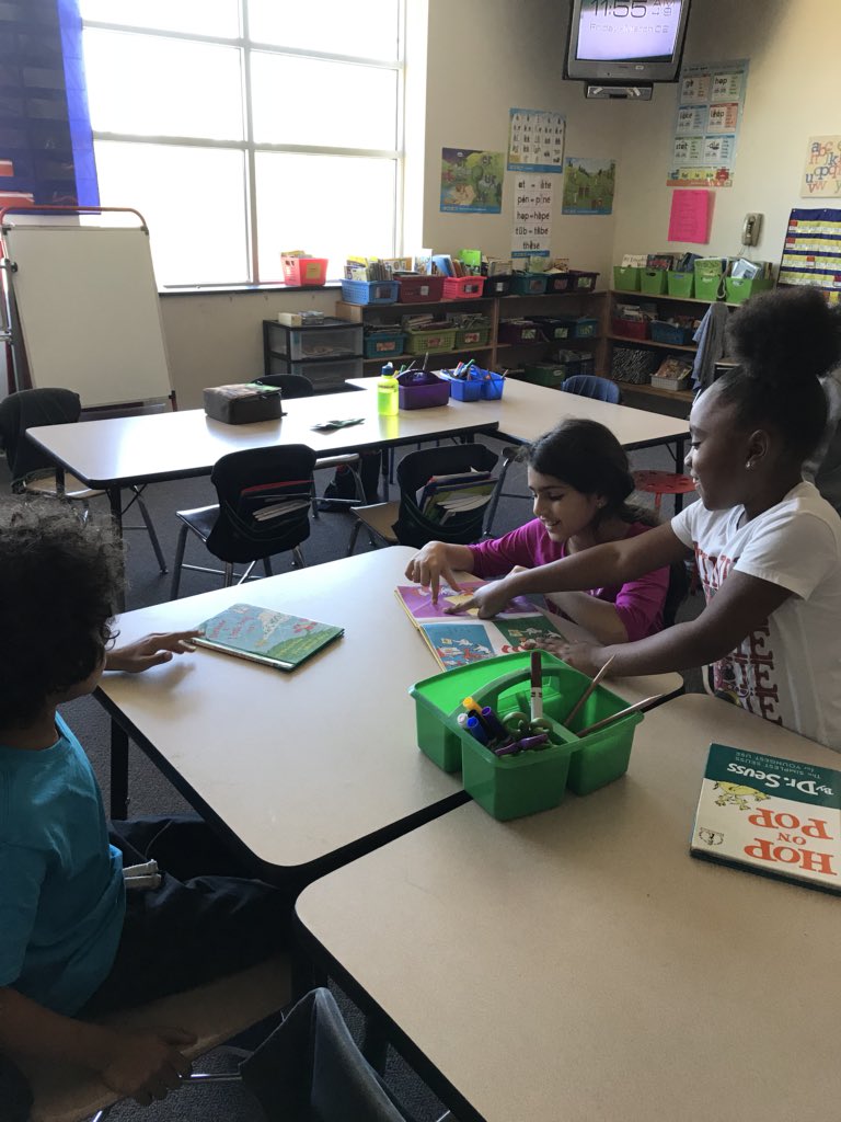 BrunkersBunker's tweet photo. We loved sharing our favorite books from home with our friends today! #ReadAcrossAmerica #WeLoveBooks @BrierCreekES https://t.co/cmdQ2DKKdf