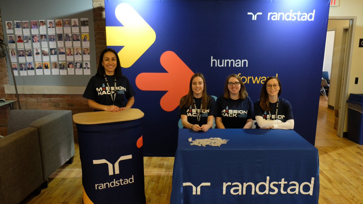 RandstadCanada's tweet photo. Randstad's girls are ready for the #hackathon #missionhack2018 in #Toronto! Do not forget to follow us live on Facebook and Instagram https://t.co/Wf2RgRhOMz
#womenintechnology #randstadtechnology #smartcity #techevent https://t.co/vXh8NlJhkS