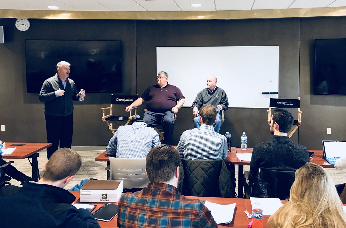 drew_garretson's tweet photo. 2018 Live Case Study hosted by @PurdueAgEcon @PurdueKrannert @LandOLakesInc                           Thanks to our key partnerships for your support in student development opportunities @Ceres_Solutions @agplusinc @SUSTAIN_ag @WinFieldUnited #PurinaAnimalNutrition #SynergyFeed https://t.co/MpMelAPNtm